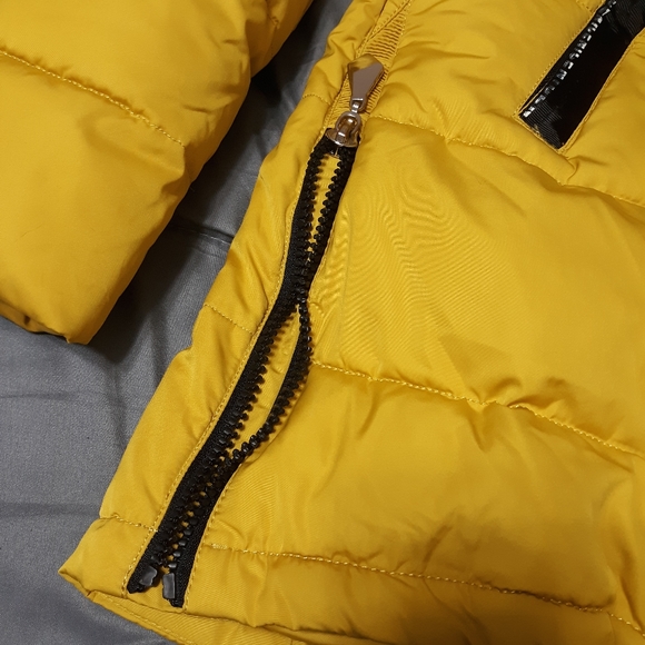 #10. Jarius Originality Puffer Transformation into Vest Winter Coat. Size:Medium - Picture 6 of 16